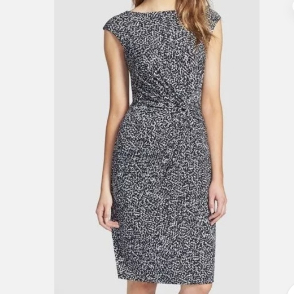 Chaus Knotted Jersey Graphic Print Dress - Size Medium